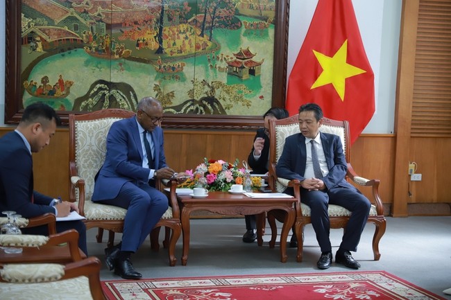 thu-truong-cuong-1749177606.jpg
