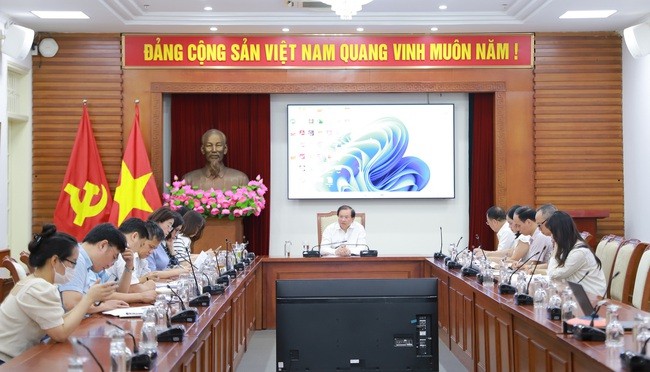 quang-canh-cuoc-hop-1749786127.jpg