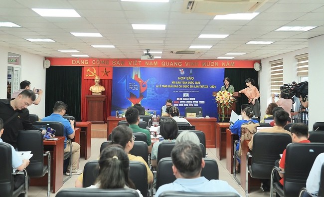 quang-canh-hop-bao-1750069973.jpg