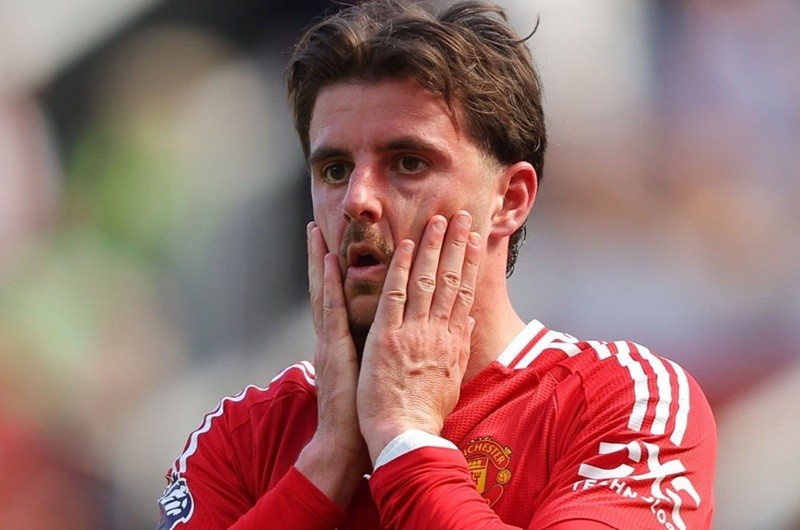 man-united-1750213044.jpg