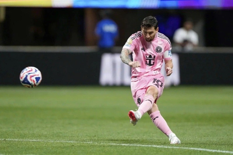 messi-1750386319.jpg