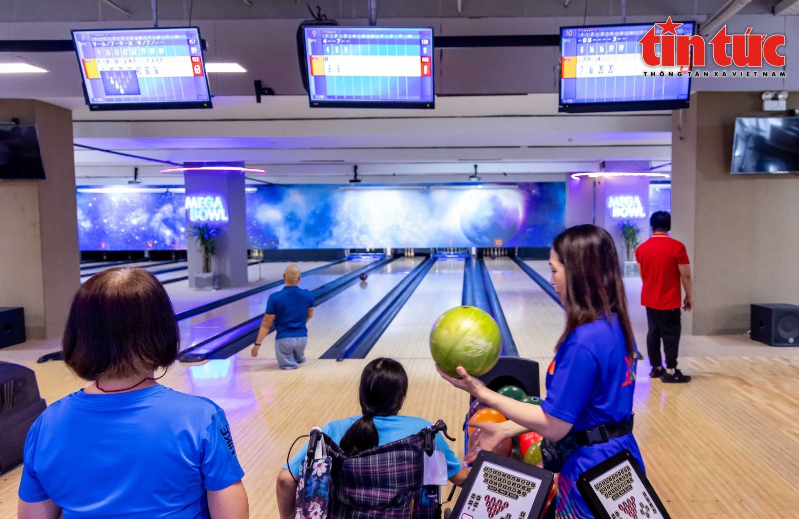 bowling8-1750816965558-175081697115714529620-1751069223.jpg