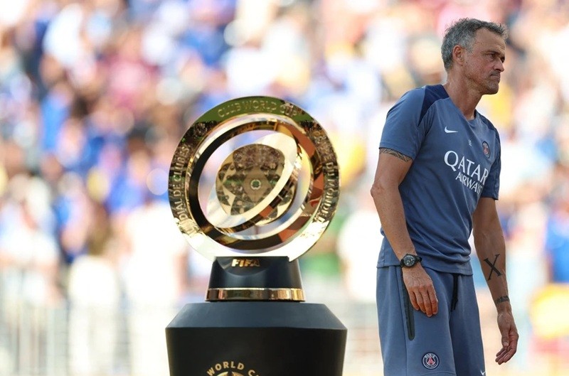 psg-1753757122.jpg