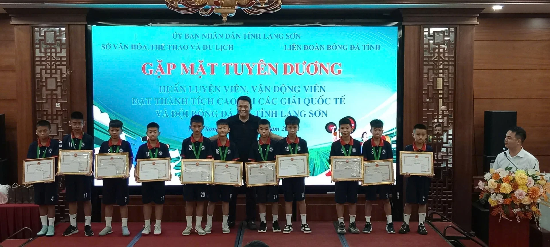 tuyen-duong-1754442824.webp