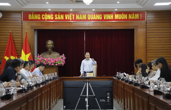 quang-canh-buoi-lam-viec-1754573274.jpg