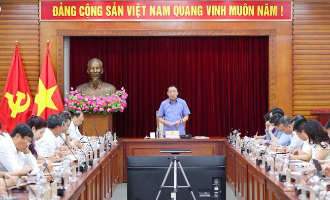 bo-truong-chu-tri-cuoc-hop-1754885752.jpg