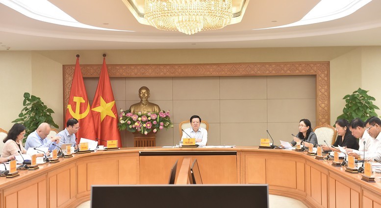 quang-canh-phien-hop-1755158650.jpg