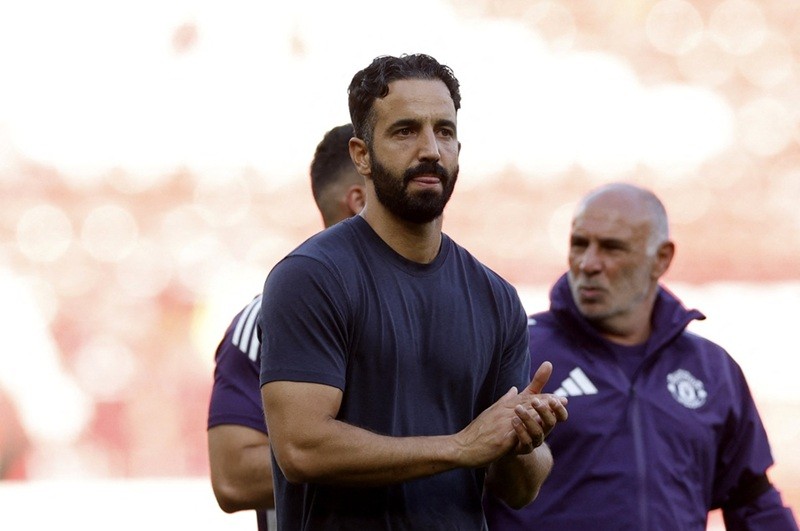 hlv-man-united-1755484940.jpg