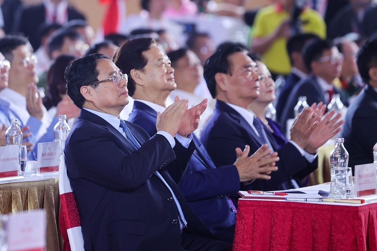 thu-tuong-chinh-phu-pham-minh-chinh-1755591204.jpg