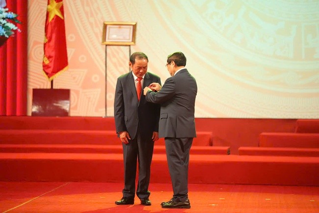 thu-tuong-trao-huan-chuong-1755922372.jpg