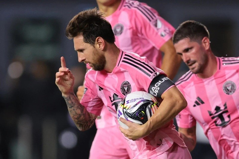 messi-1756519563.jpg