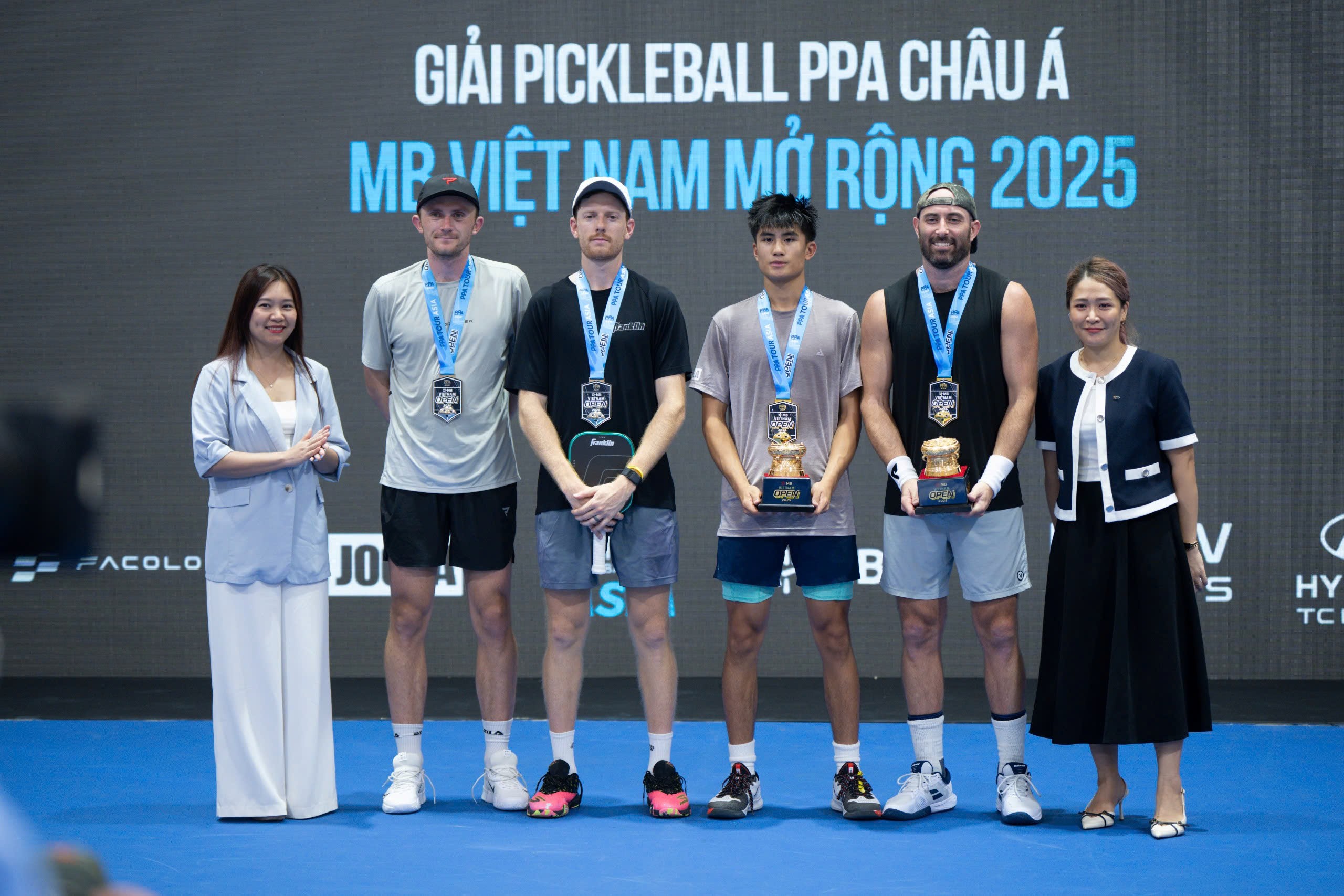 doi-nam-pro-1757258034.jpg