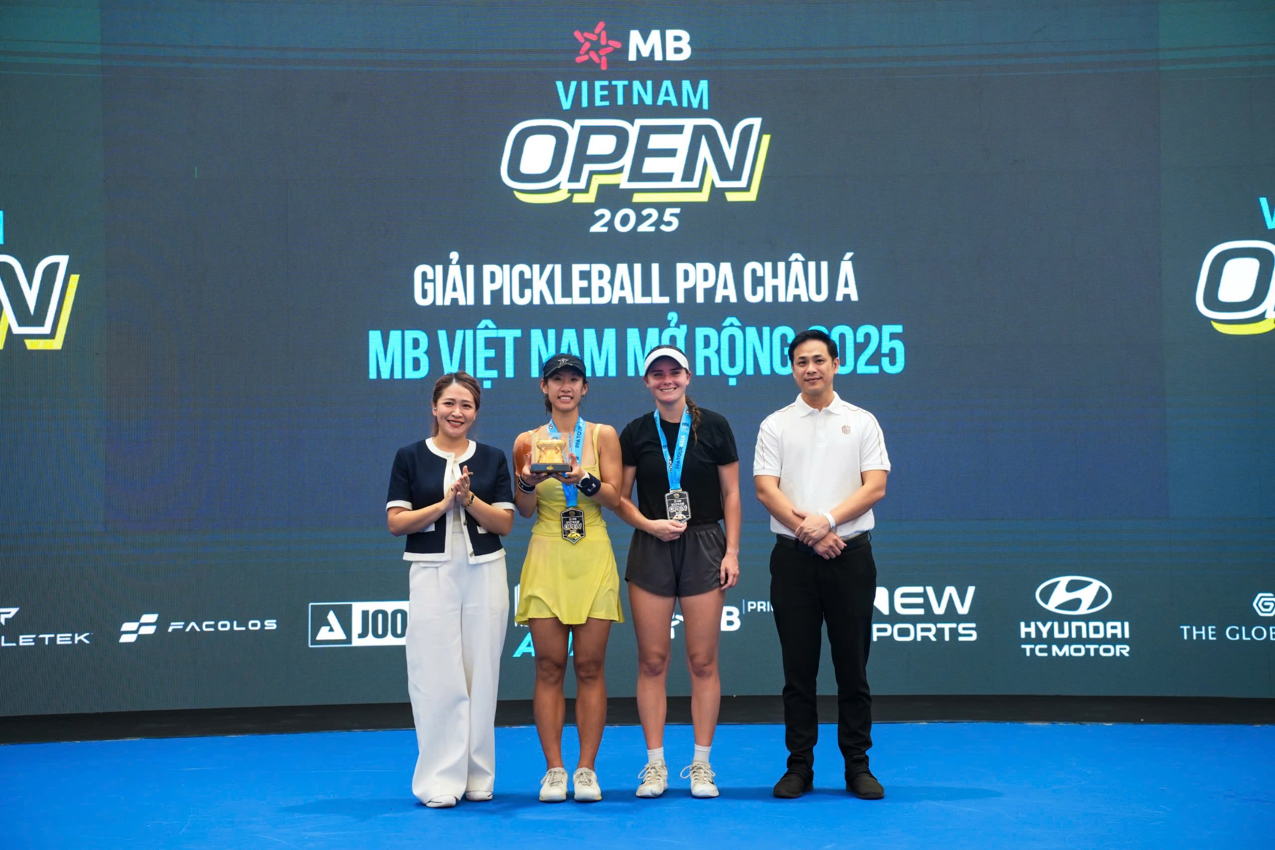 don-nu-pro-1757258316.jpg
