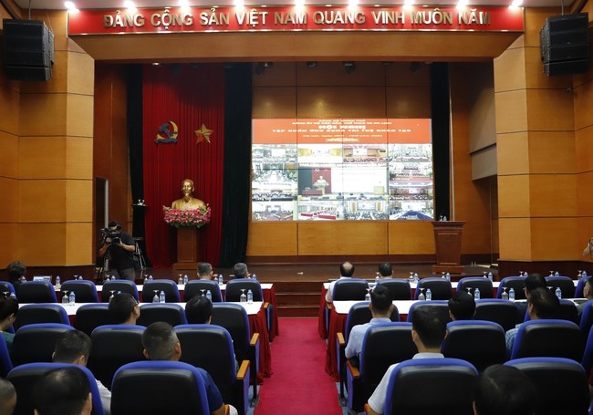 hoi-nghi-1757474481.jpg