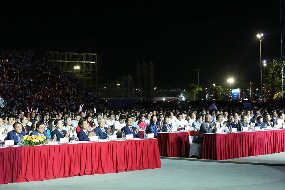 cac-dai-bieu-du-be-mac-1757977569.jpg