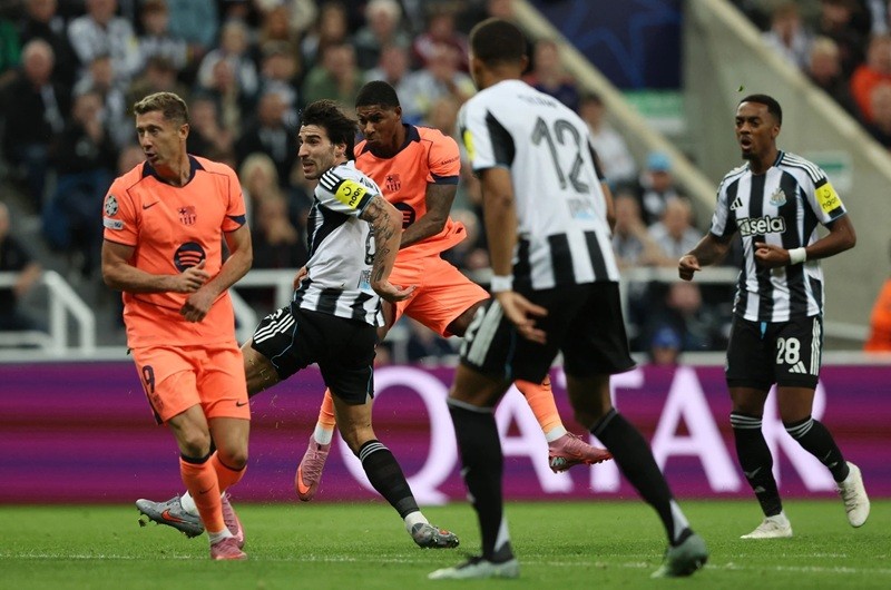barca-1758244420.jpg