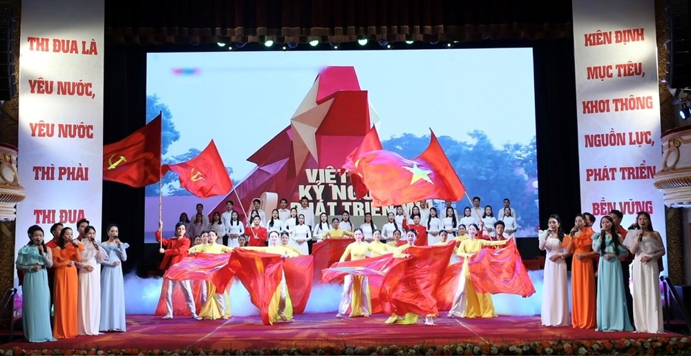 thi-dua-yeu-nuoc-1758789558.jpg