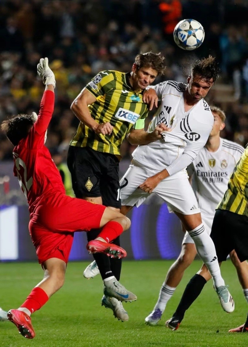 real-madrid-1759284320.jpg