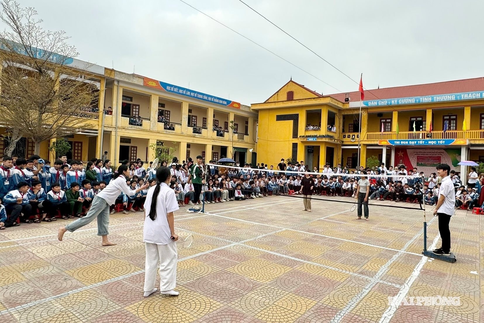 clong-1759379724.jpg