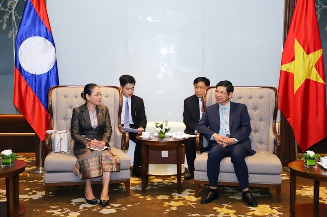 thu-truong-phong-va-bo-truong-lao-1759393463.jpg
