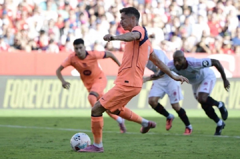 barce-1759714412.jpg
