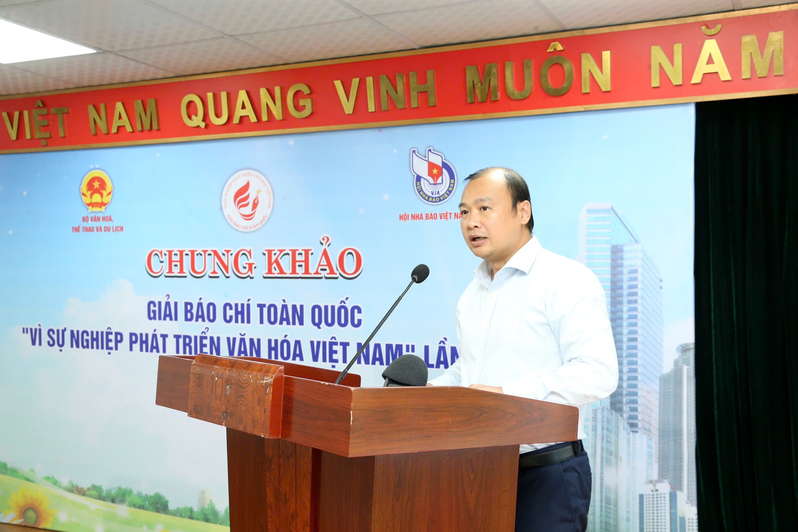 thu-truong-binh-chieu-nay-1760002807.jpg