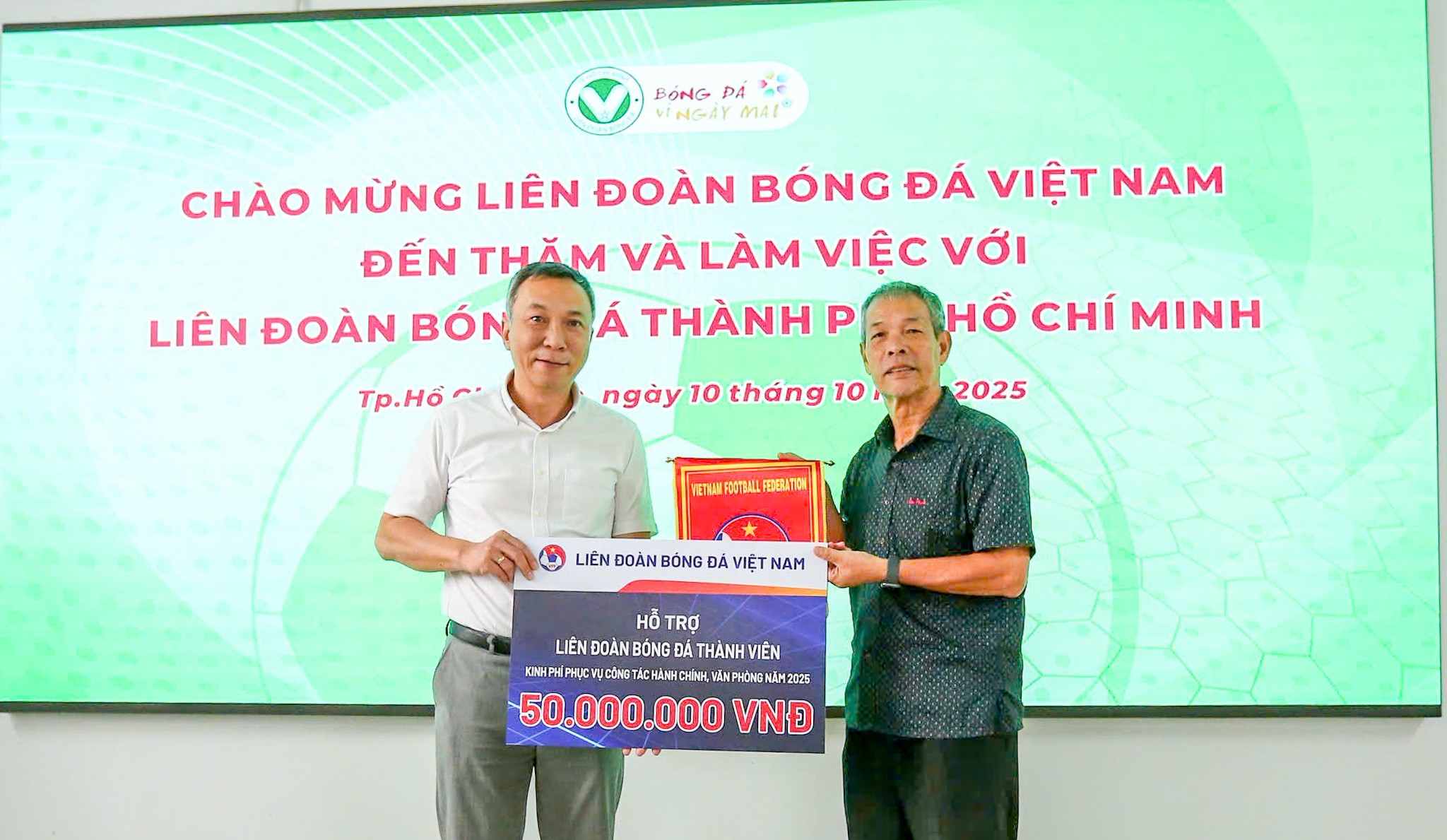 u18vn-62-1760140939.jpg