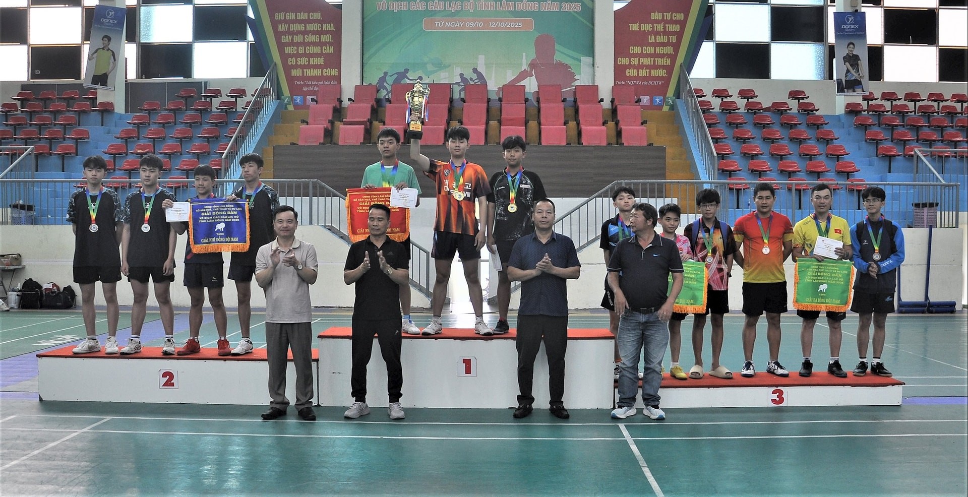 dong-doi-nam-1760323554.jpg