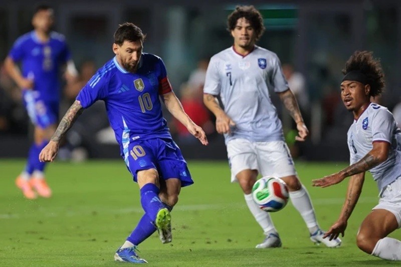 messi-1-1760500033.jpg