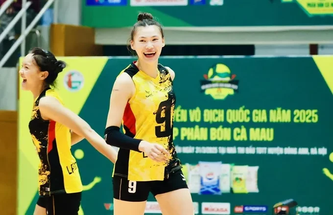bong-chuyen-nb-dung-phuong-5992-8144jpg-1760575283.webp