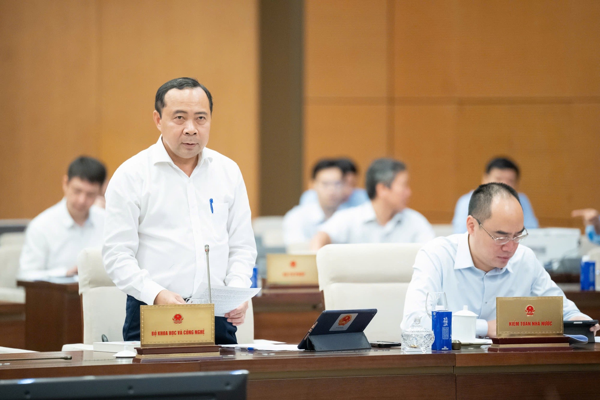 thu-truong-bo-khcn-1760671884.jpg