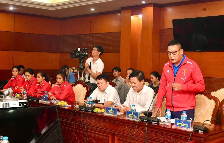 xuat-quan-doan-the-thao-viet-nam-ayg-2025-3-1760750600.jpg