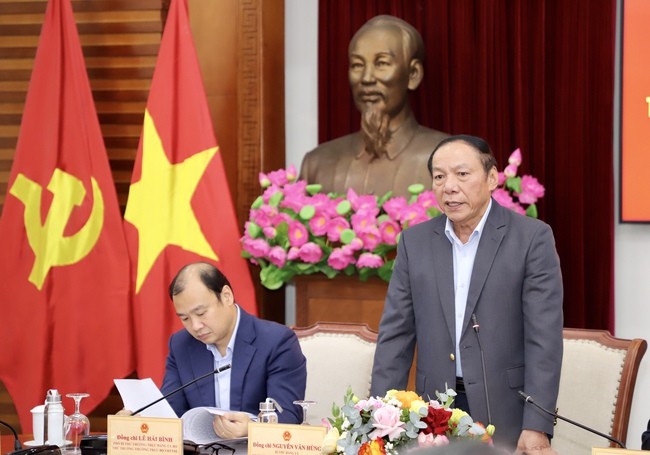 bo-truong-phat-bieu-1766049545.jpg