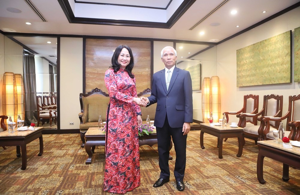 bo-truong-va-truong-ban-tuyen-huan-1778729883.jpg
