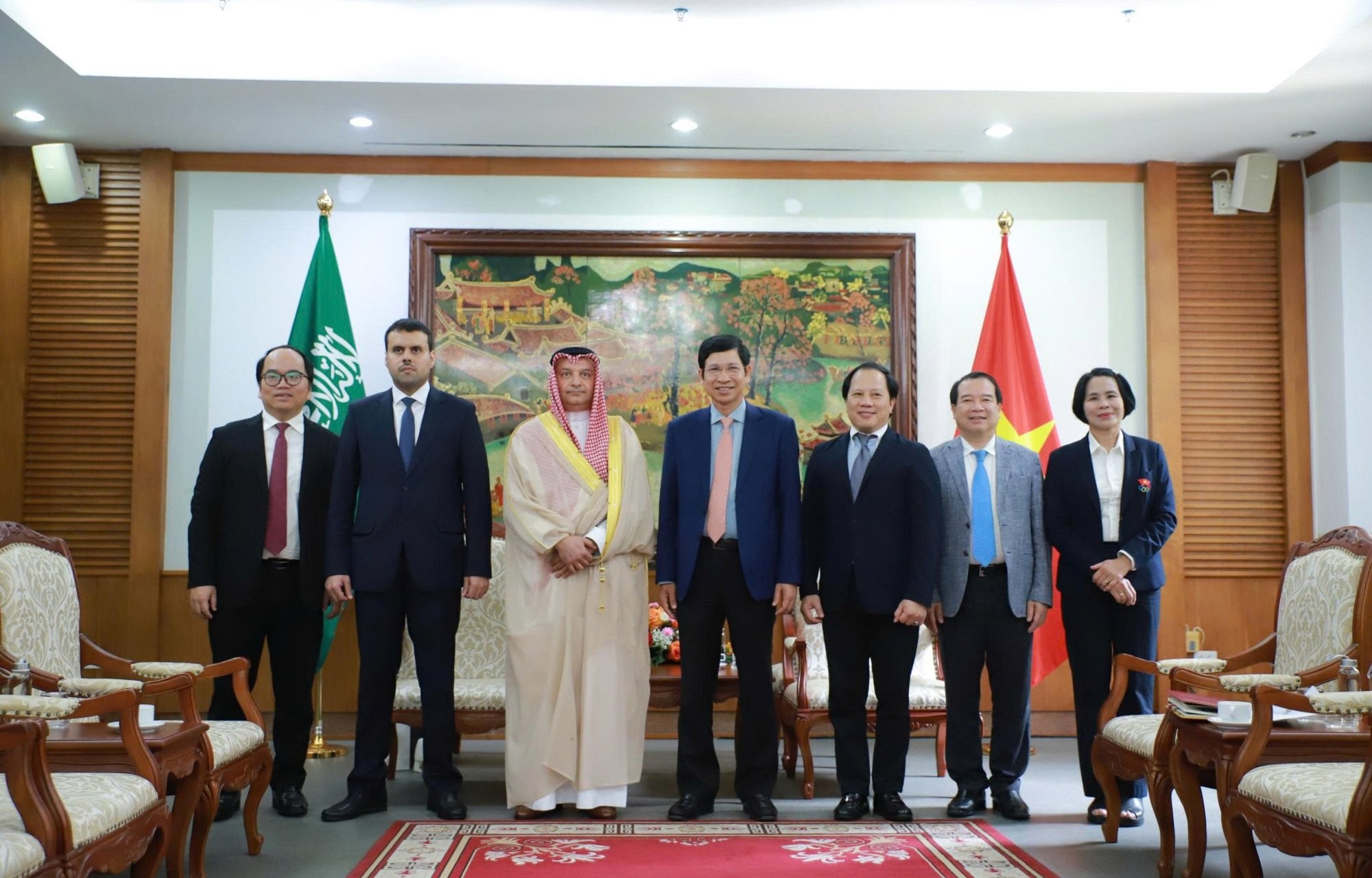 chup-anh-luu-niem-1778815869.jpg