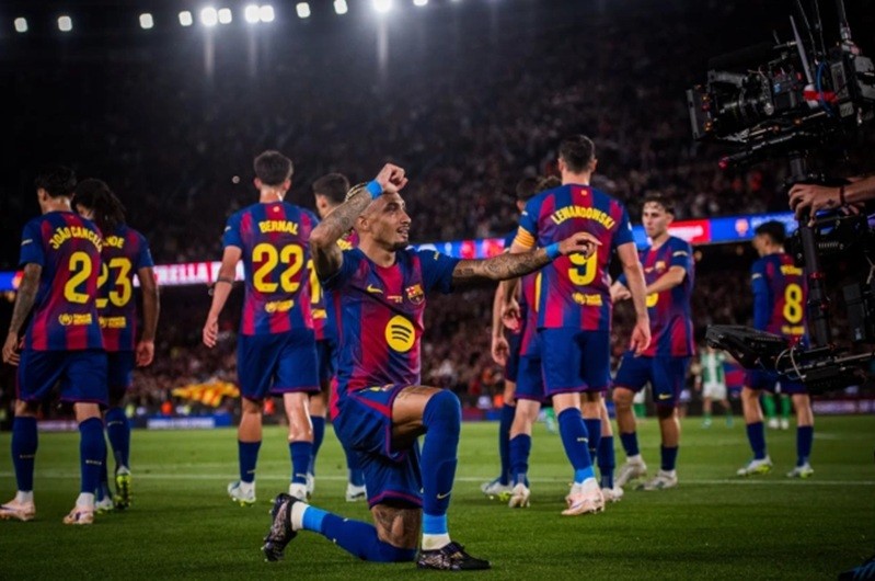 barca-1779064698.jpg