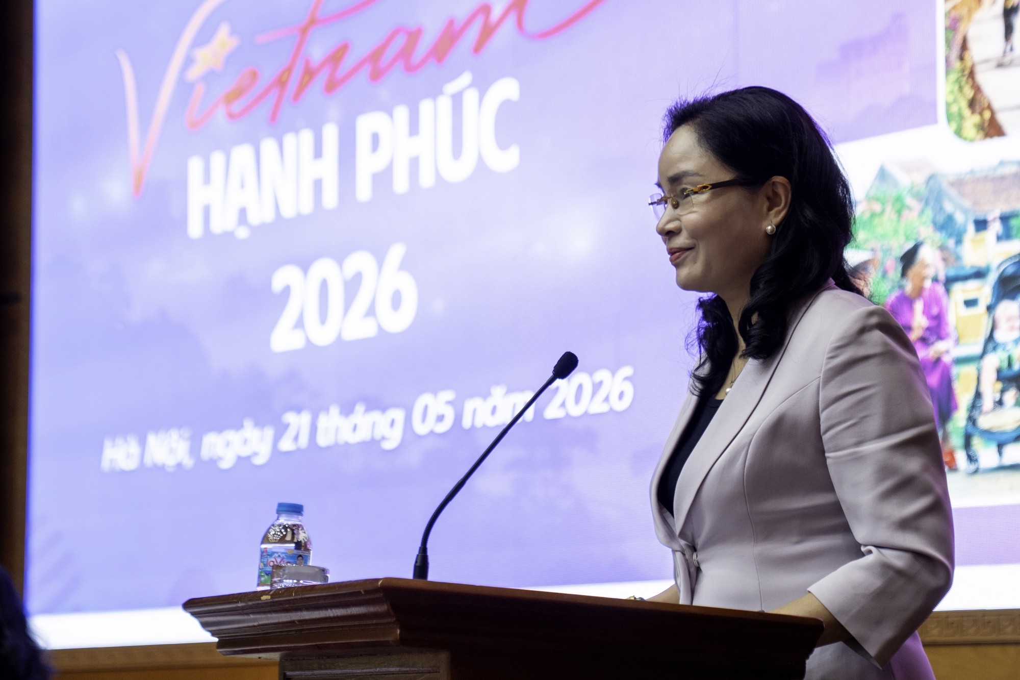 thu-truong-thuy-1779351104.jpg