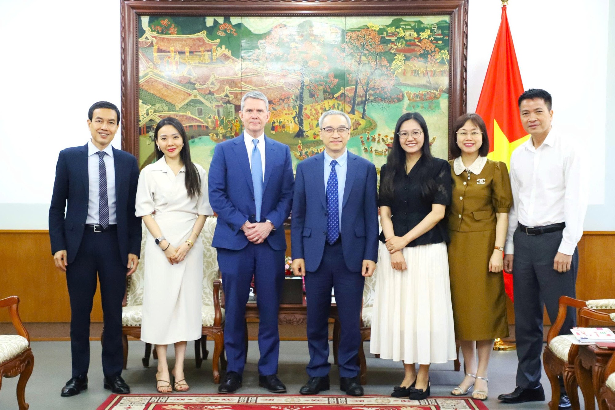 thu-truong-tam-va-dai-bieu-cnn-1779702865.jpg