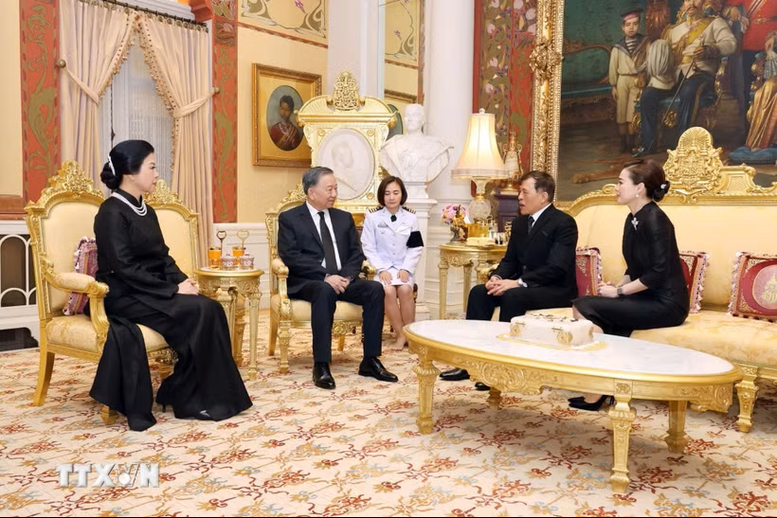 hoi-kien-nha-vua-1780022180.png