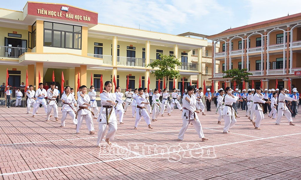 quynh-phu-1780473862.jpg