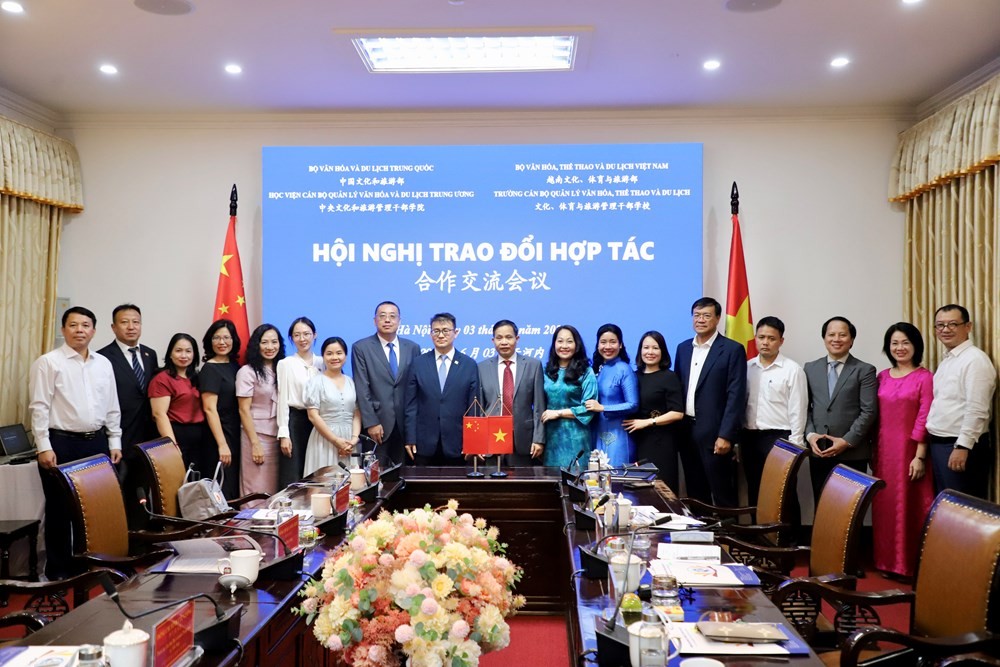 chup-anh-luu-niem-1780549480.jpg