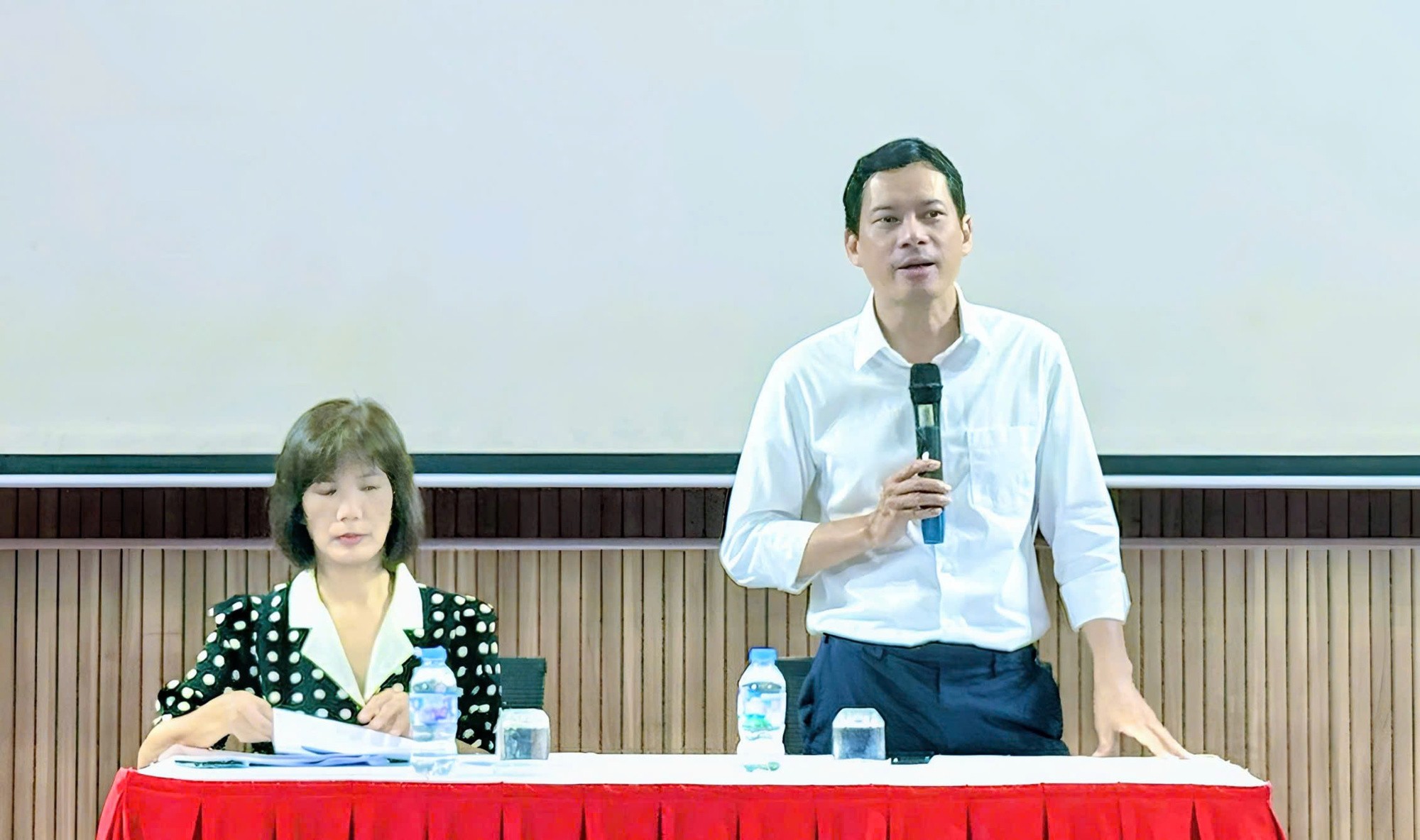 cuc-truong-tu-do-1782350821.jpg
