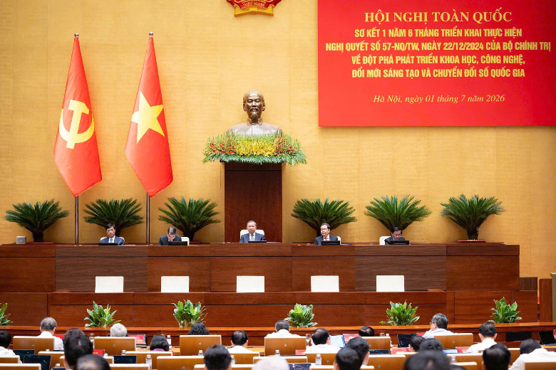quang-canh-hoi-nghi-1782959480.png