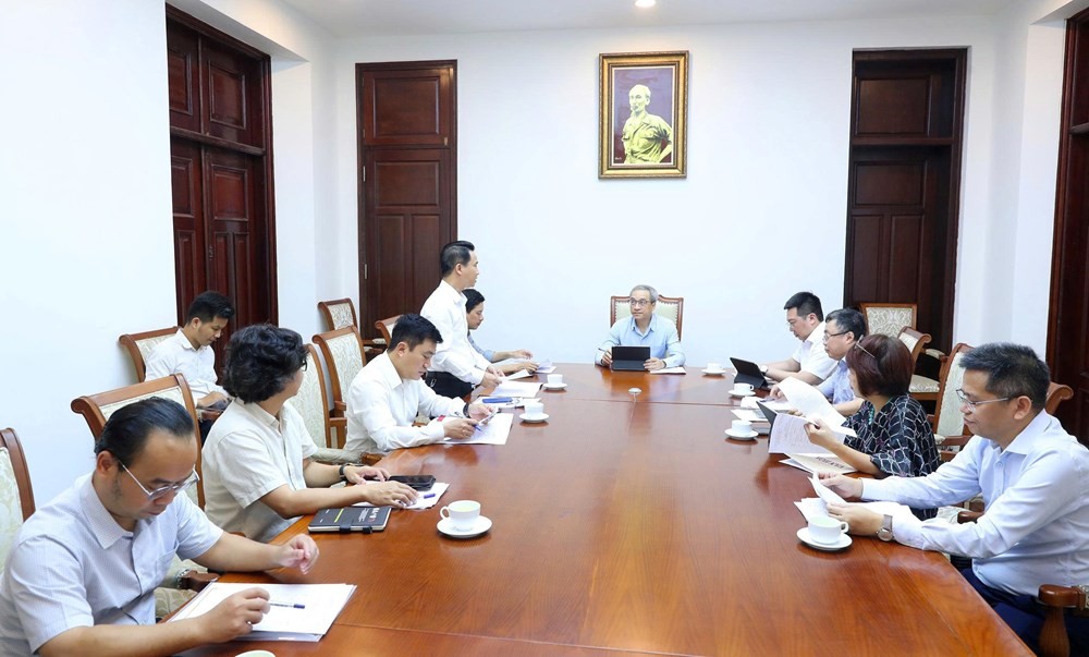 toan-canh-cuoc-hop-1783060965.jpg