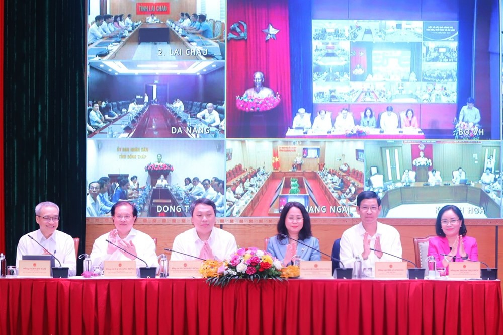 cac-lanh-dao-bo-chieu-nay-1783599685.jpg