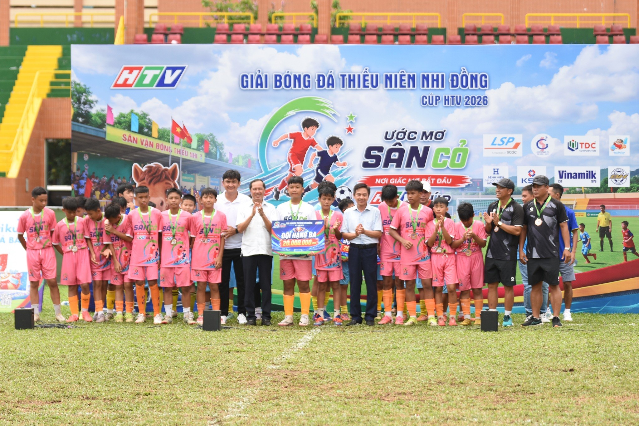 dsc-0125-1783840485.JPG