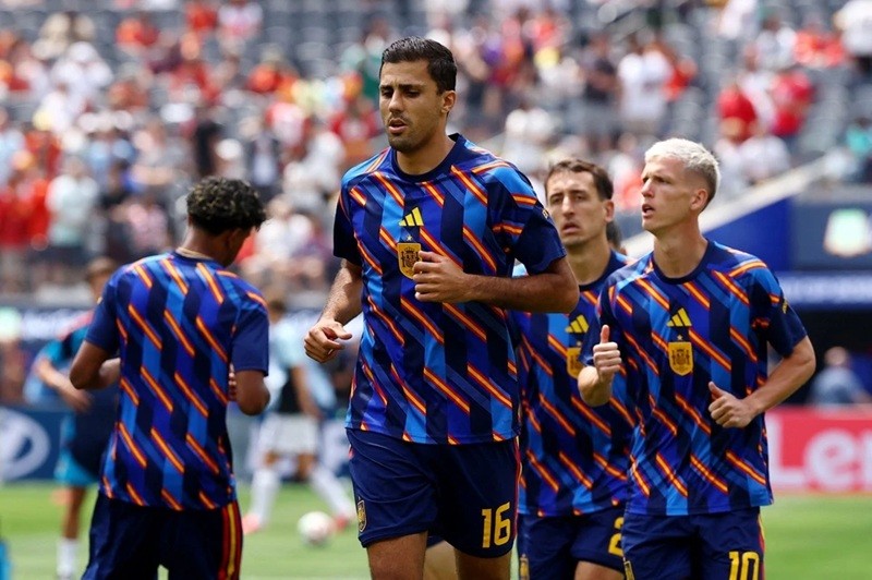 man-city-1784766564.jpg