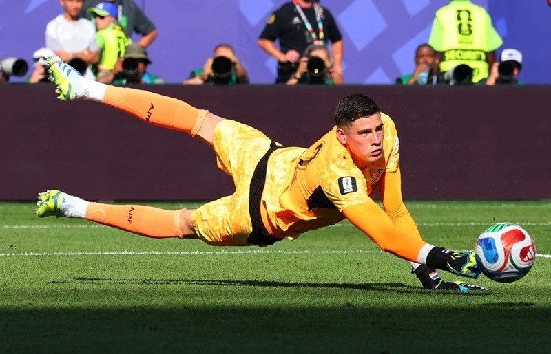 man-united-1785552801.jpg