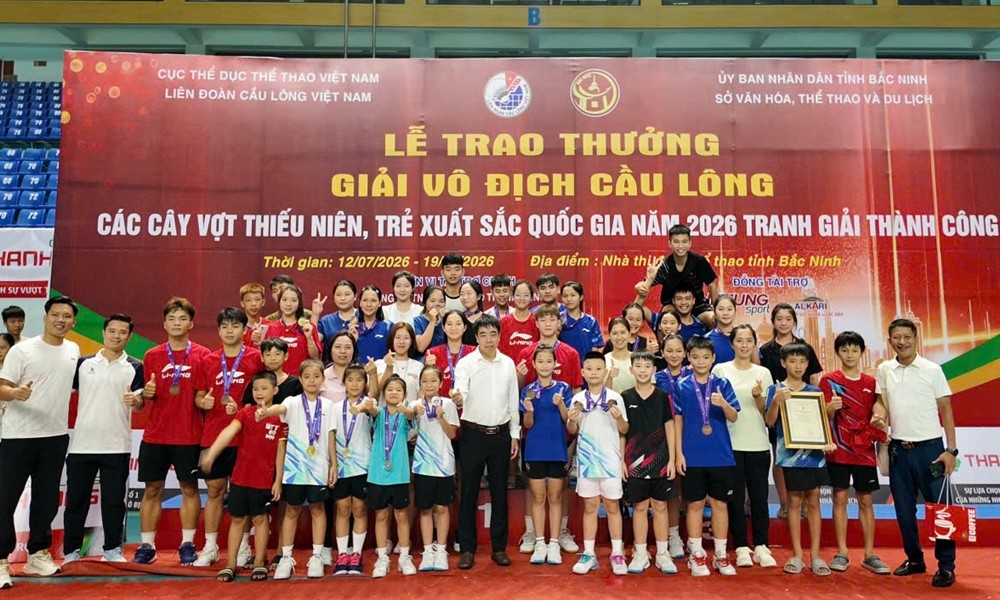 giai-vo-dich-cau-long-cac-cay-vot-xuat-sac-tre-quoc-gia-bac-ninh-1785897958.jpg