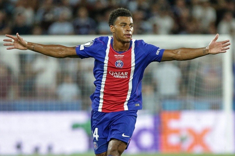 psg-1786579340.jpg